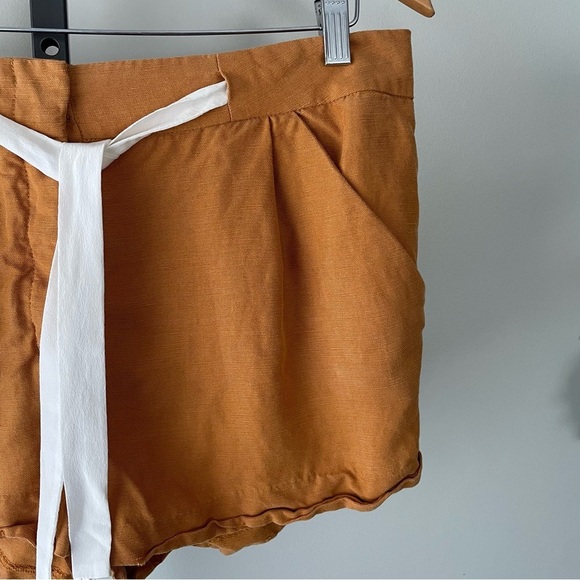 Wilfred Allegra Burnt Orange Linen Shorts Size 10 - Picture 2 of 7